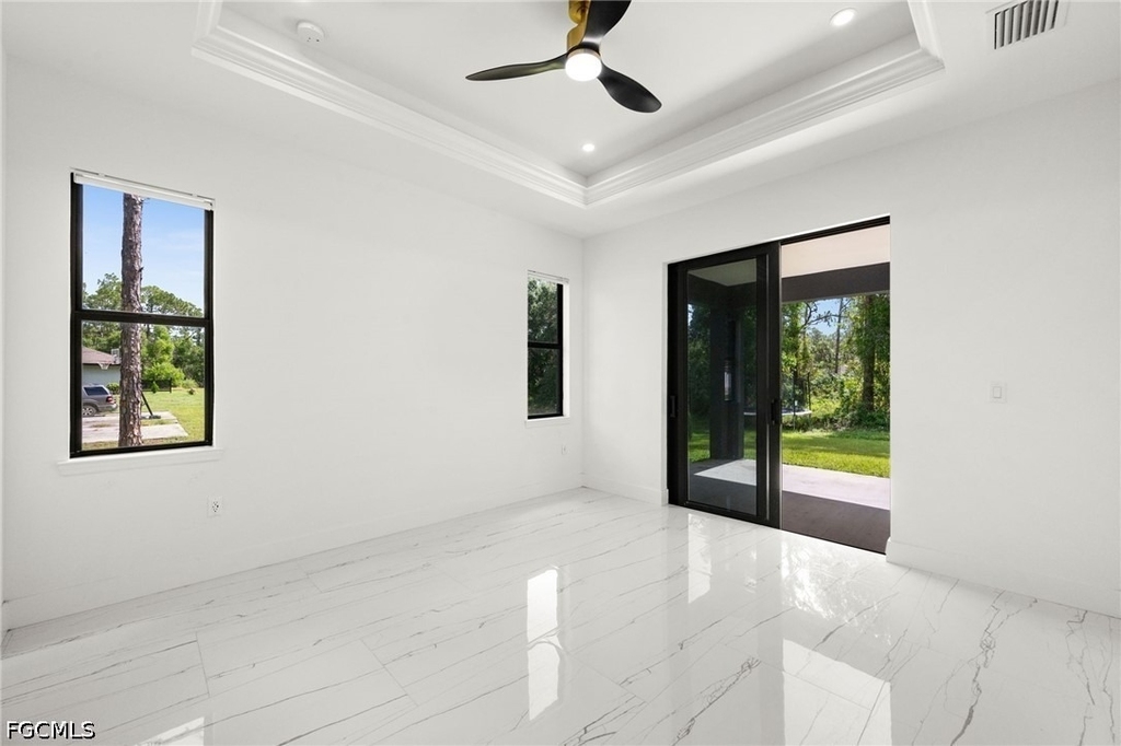 14 Truman Avenue - Photo 23