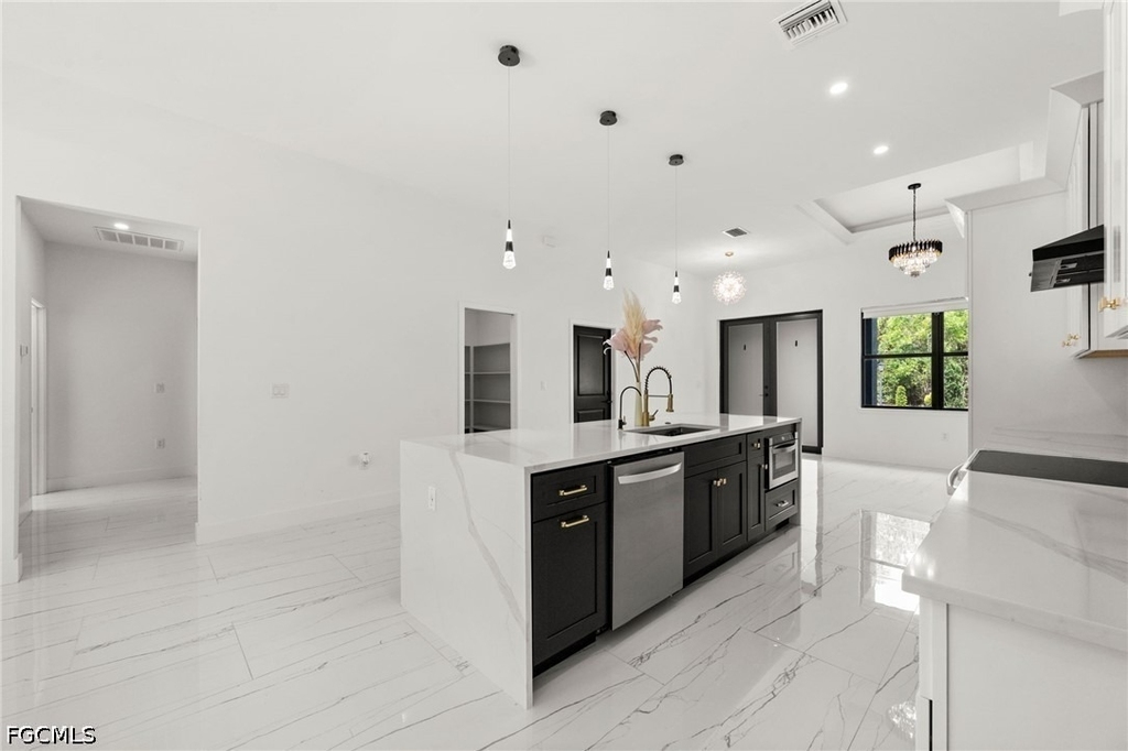 14 Truman Avenue - Photo 11