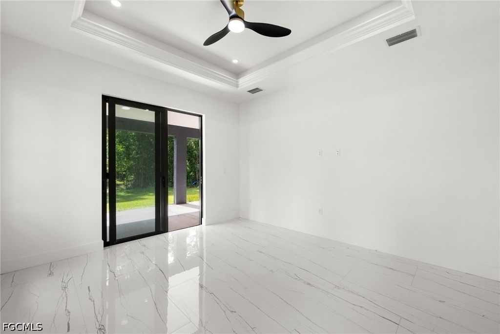 14 Truman Avenue - Photo 24
