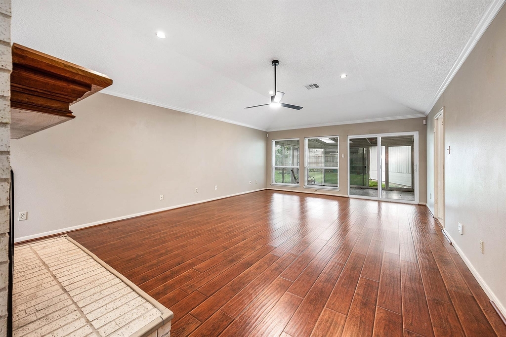 12302 Piping Rock Drive - Photo 10