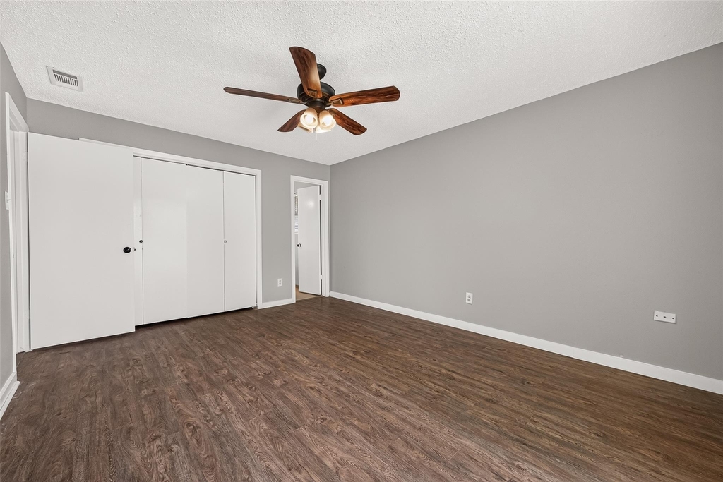 10814 Parkland Woods Drive - Photo 17