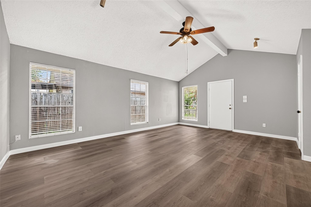 10814 Parkland Woods Drive - Photo 10