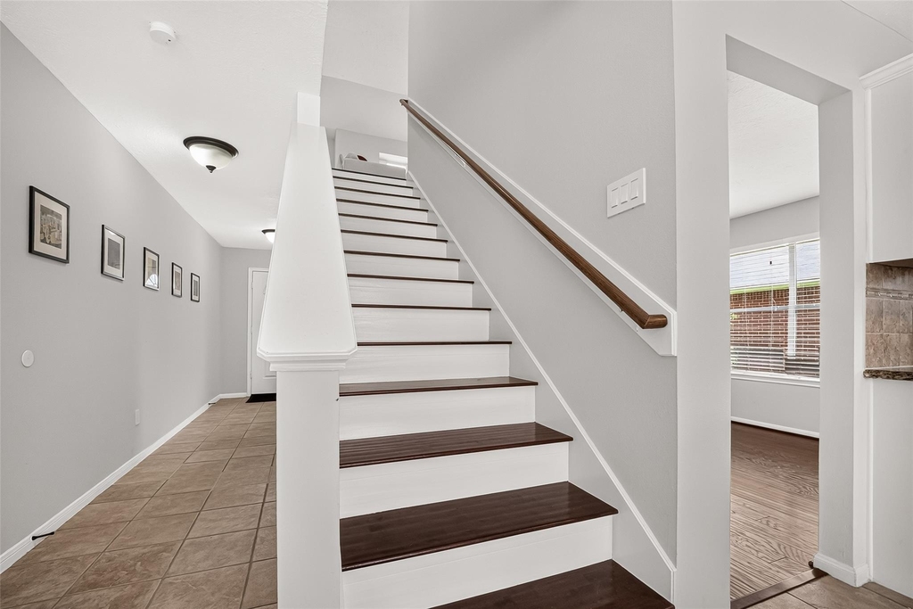 9710 Berkshire Trace - Photo 14