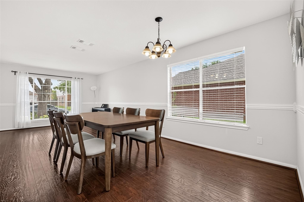 9710 Berkshire Trace - Photo 5
