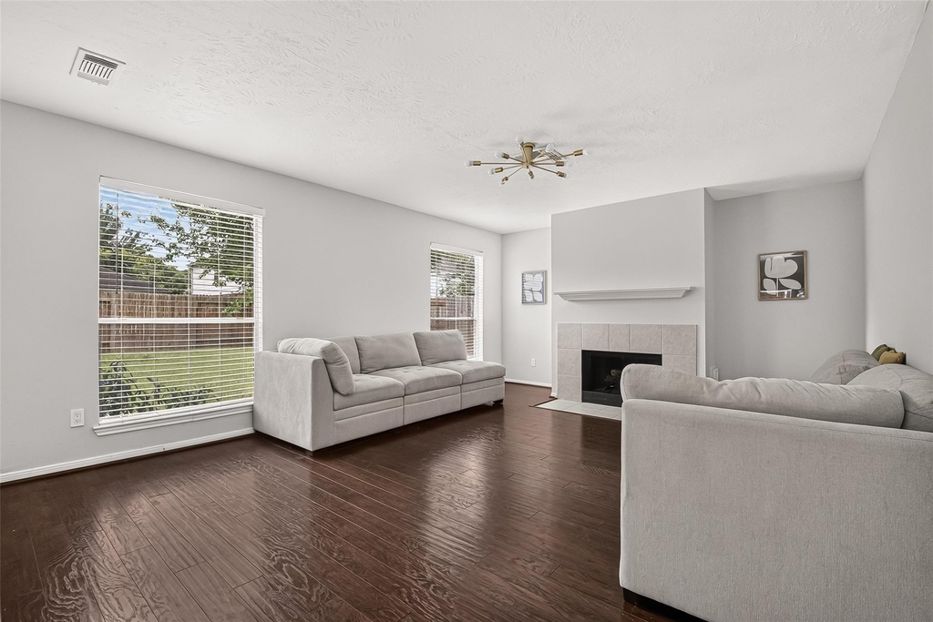 9710 Berkshire Trace - Photo 6