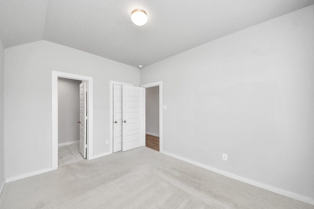 3335 Hackberry Tree Lane - Photo 10