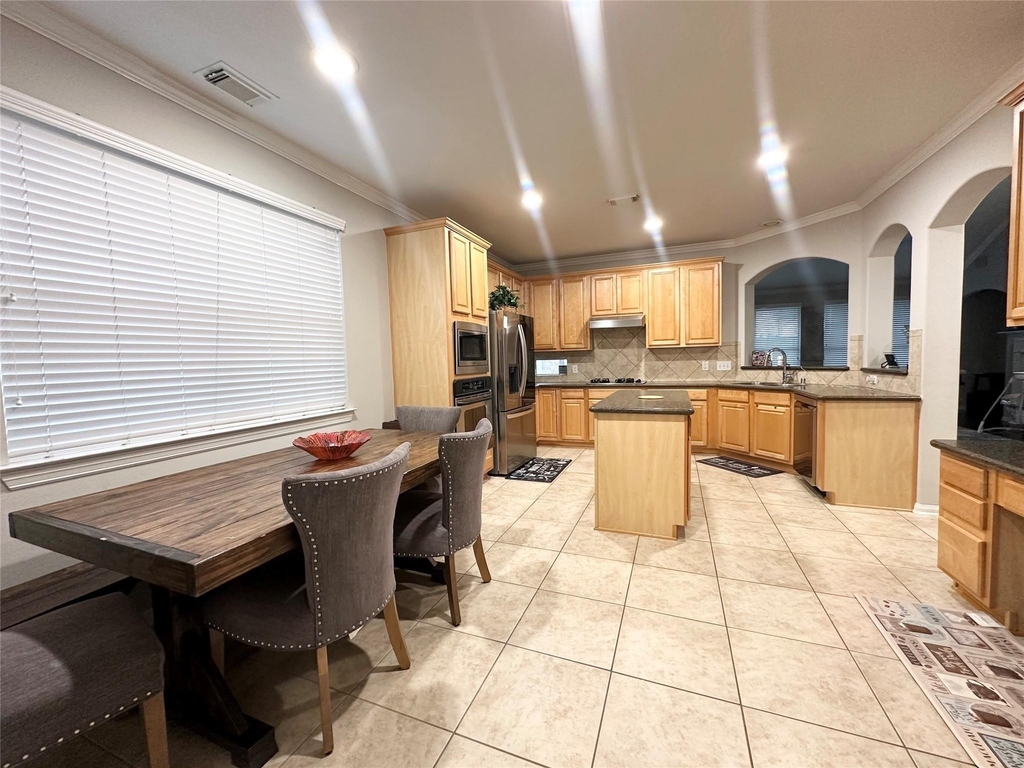 17815 Gables Bend Drive - Photo 9