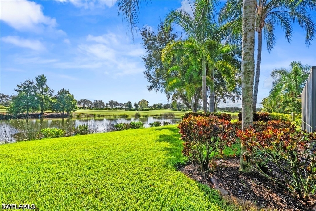 5868 Constitution Street - Photo 14