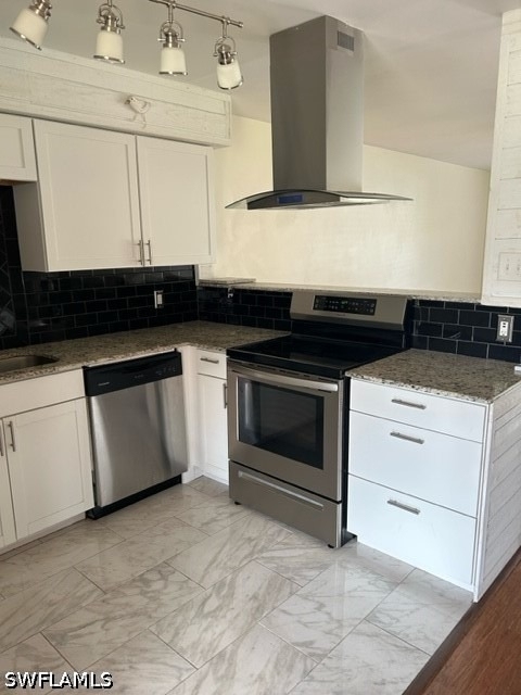 656 Palm View Drive - Photo 2