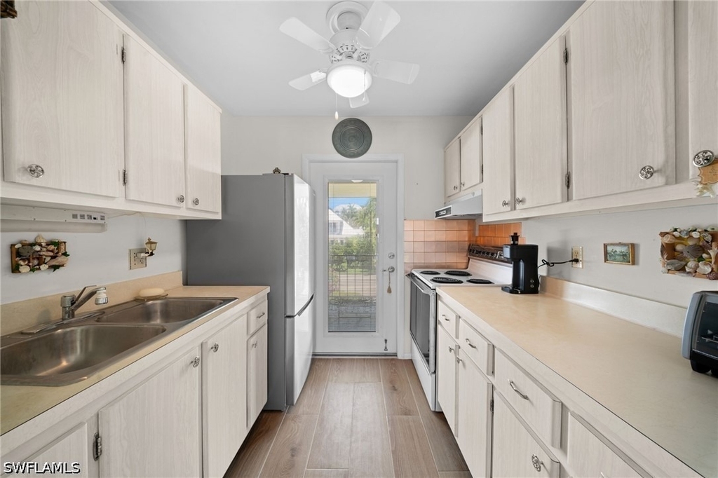 468 12th Avenue S - Photo 15