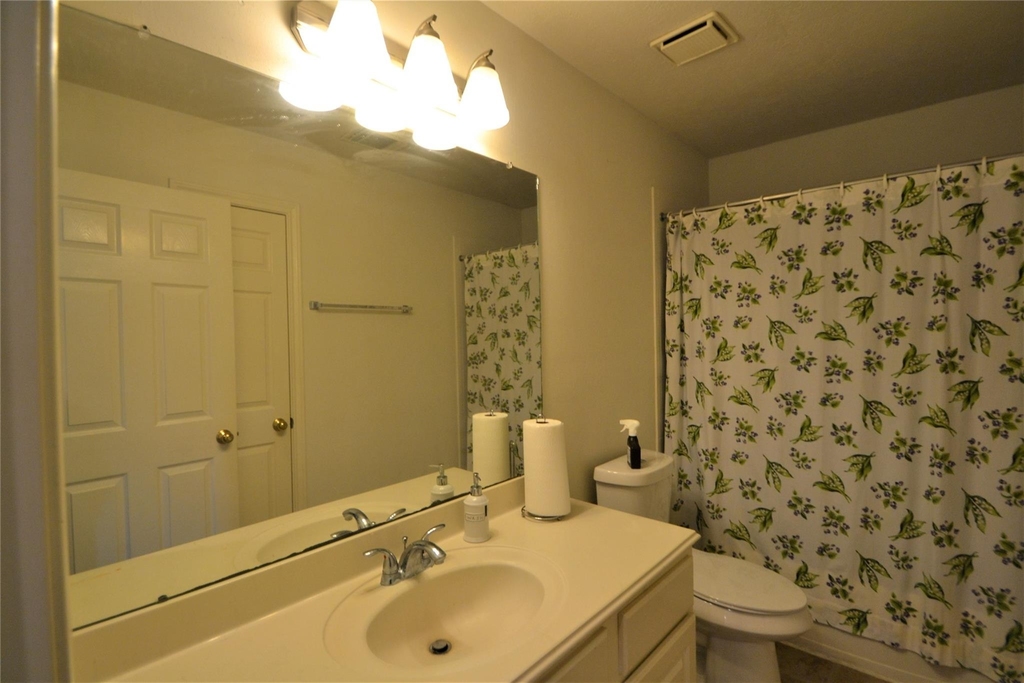 12110 Laurel Court - Photo 15