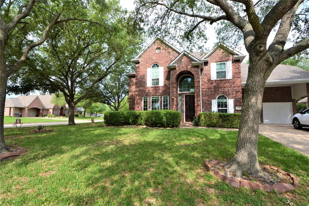 12110 Laurel Court - Photo 0