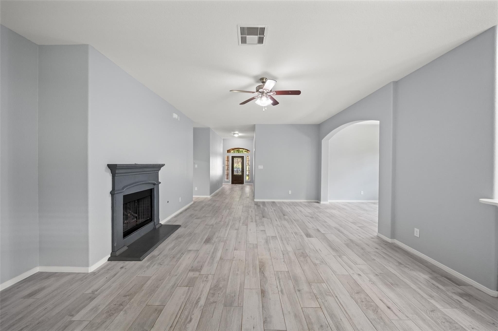 2406 Winter Trail Drive - Photo 5