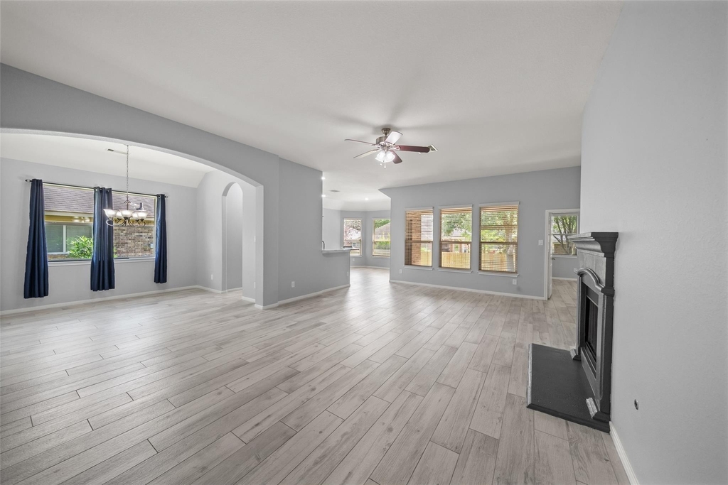 2406 Winter Trail Drive - Photo 16
