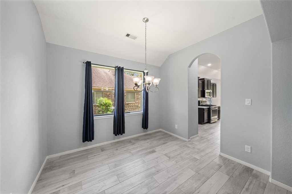 2406 Winter Trail Drive - Photo 17