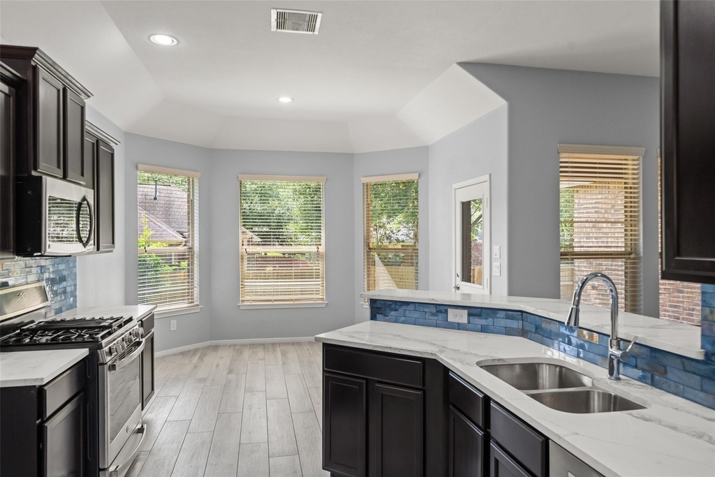 2406 Winter Trail Drive - Photo 12