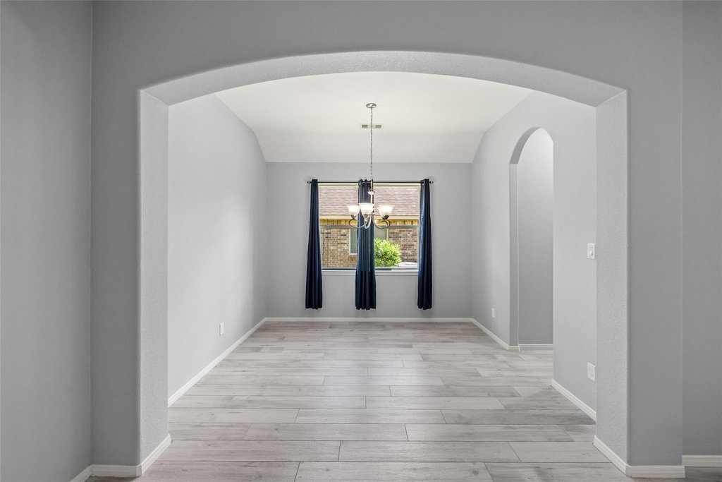 2406 Winter Trail Drive - Photo 18