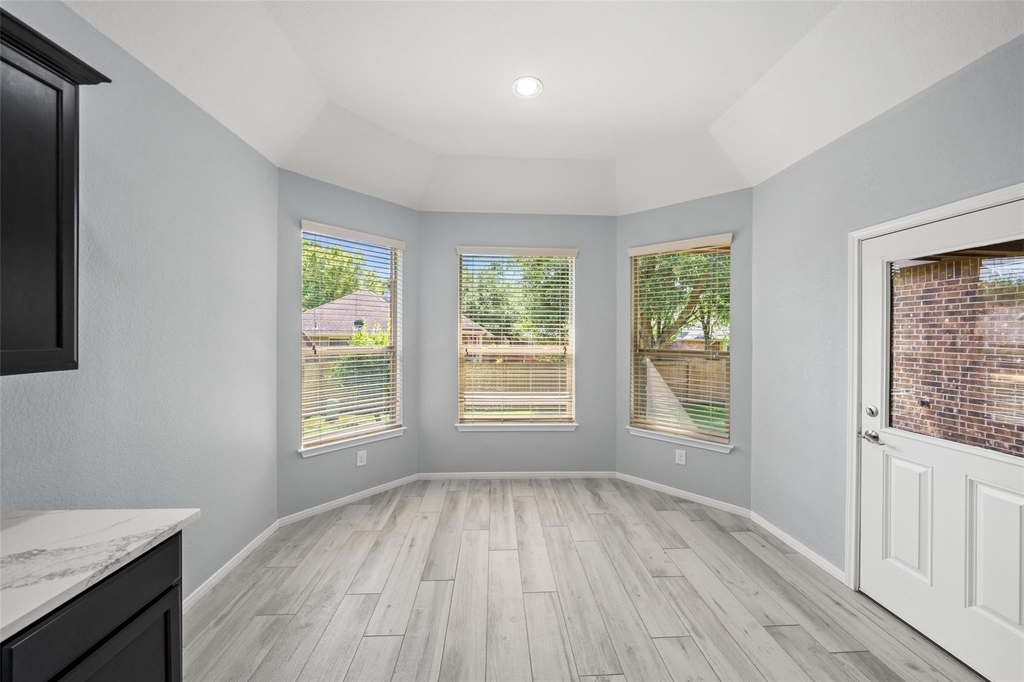 2406 Winter Trail Drive - Photo 15