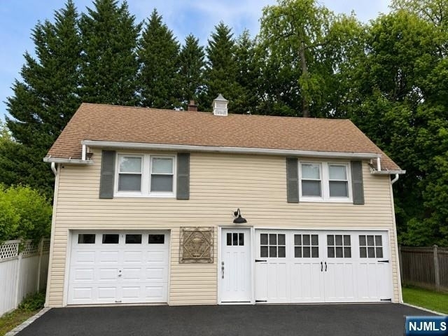51 Sheridan - Photo 0