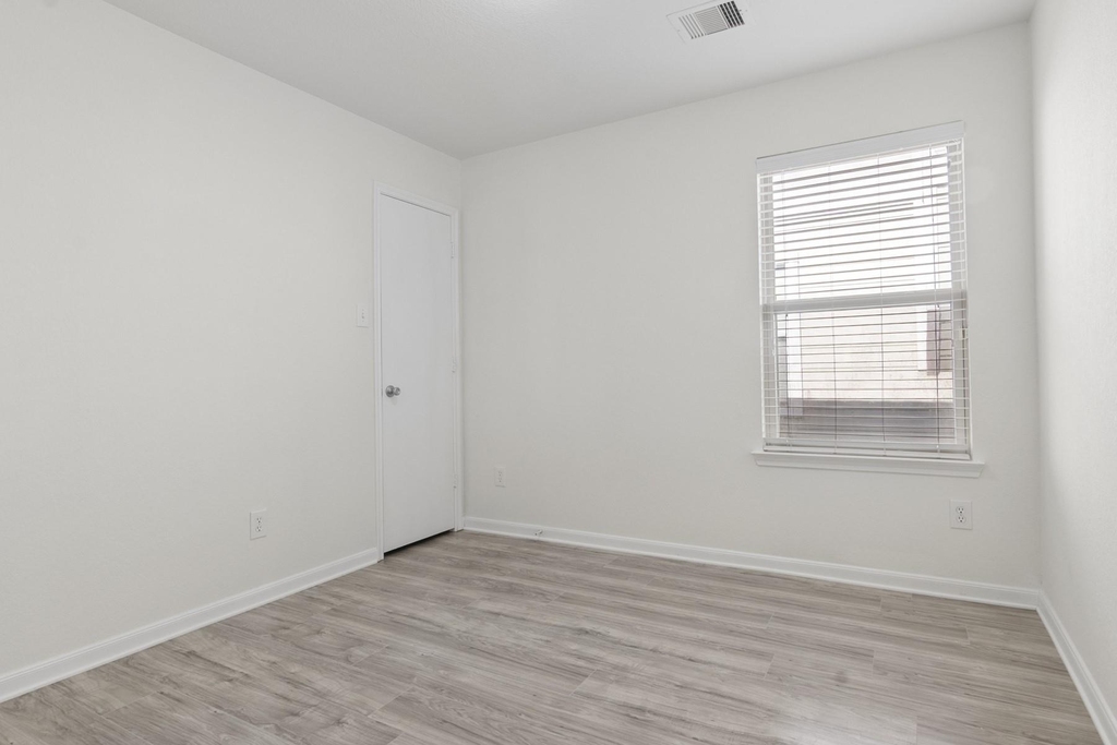 2658 Skyview Downs Drive - Photo 16