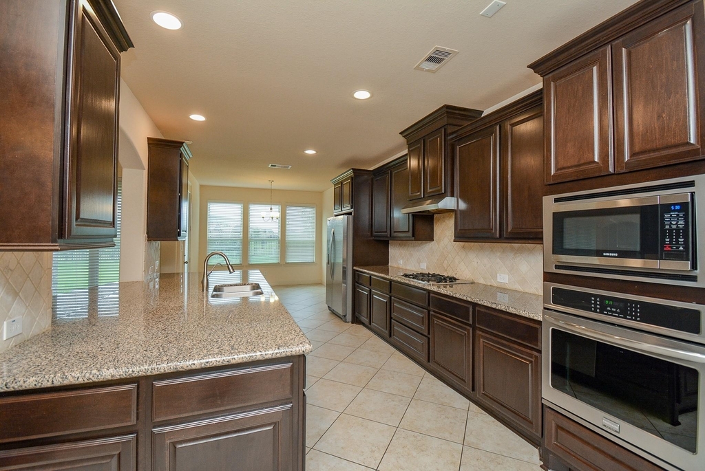 23610 Esperia Street - Photo 9