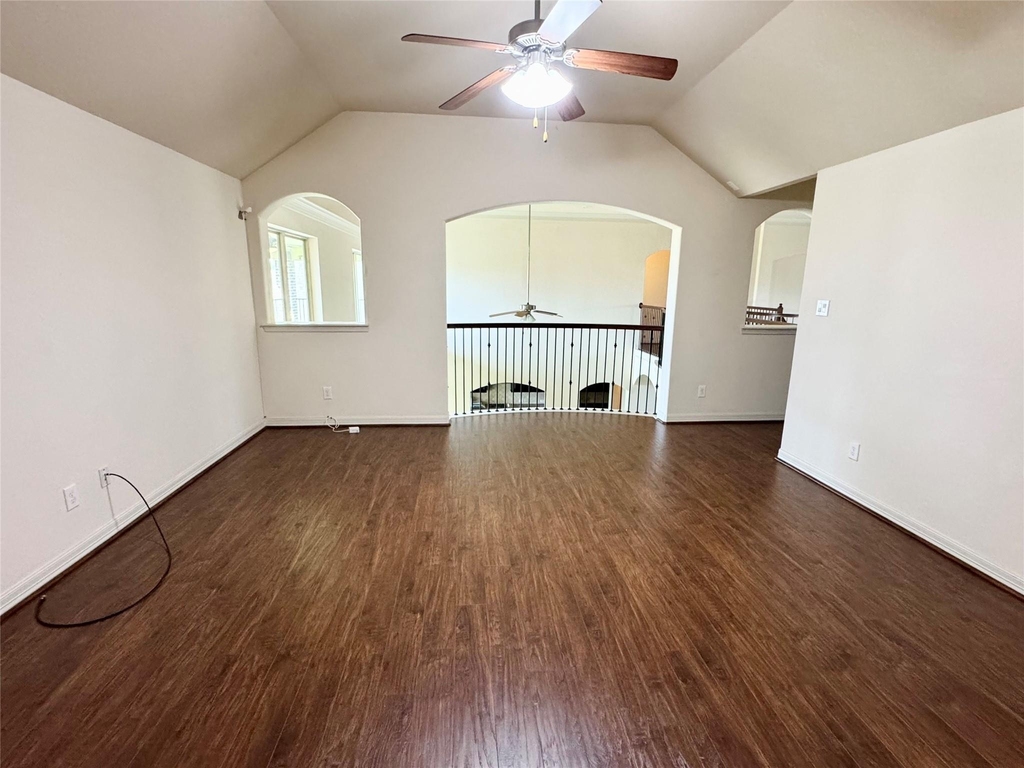 23610 Esperia Street - Photo 29