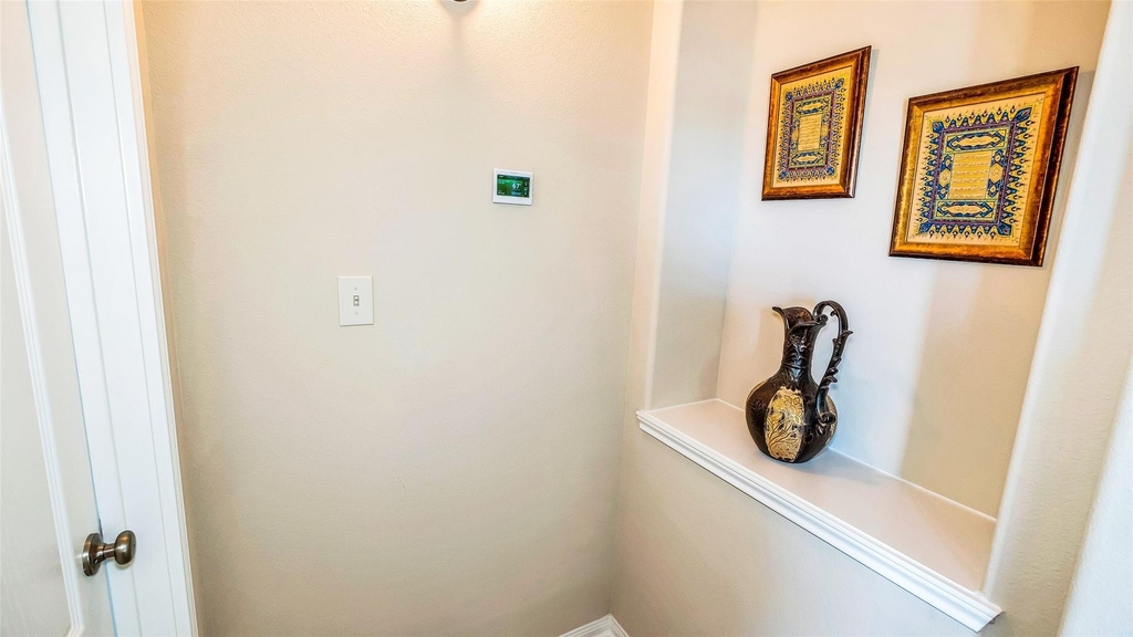 8807 Seguin Cove Lane - Photo 13
