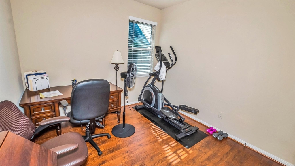 8807 Seguin Cove Lane - Photo 21