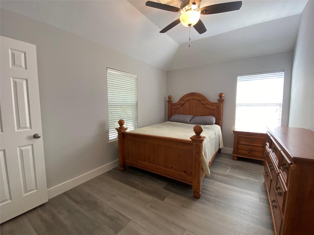 7 W Cottage Green Street - Photo 5