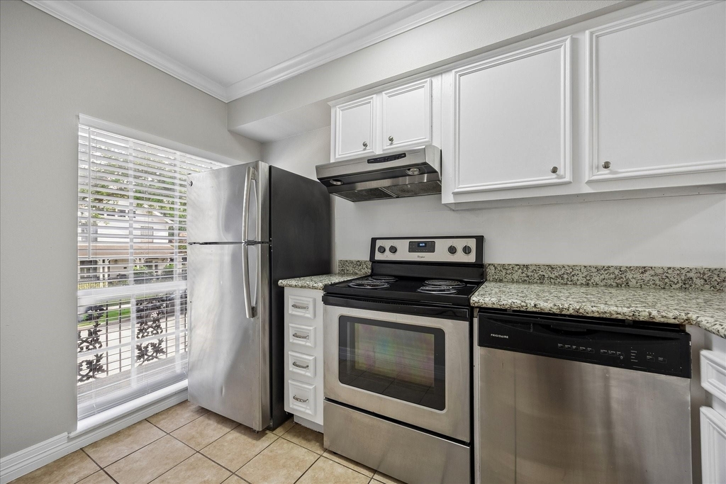 201 Emerson Street - Photo 7