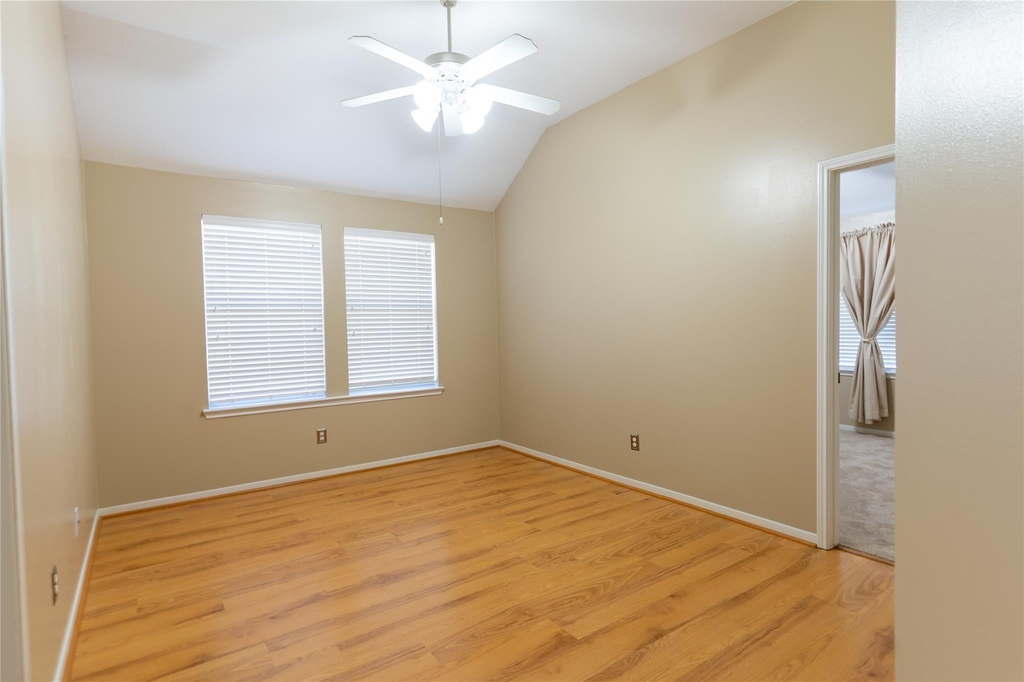 16123 Hitching Post Court - Photo 11