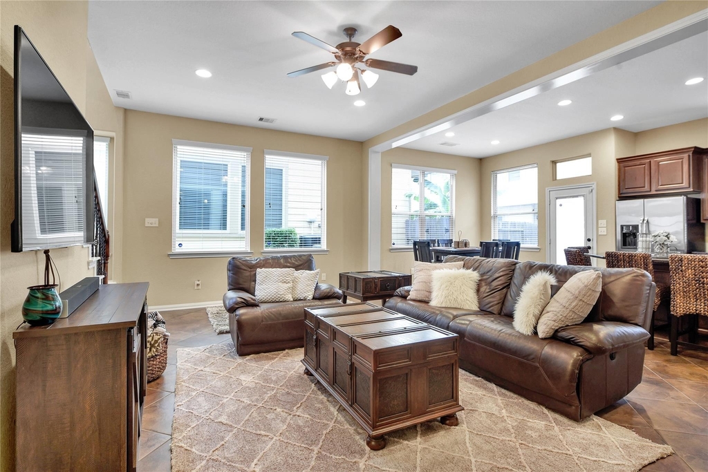 21 Cheswood Manor Drive - Photo 6