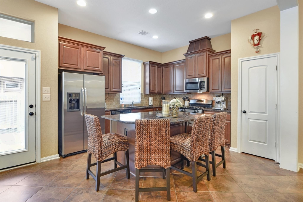 21 Cheswood Manor Drive - Photo 11