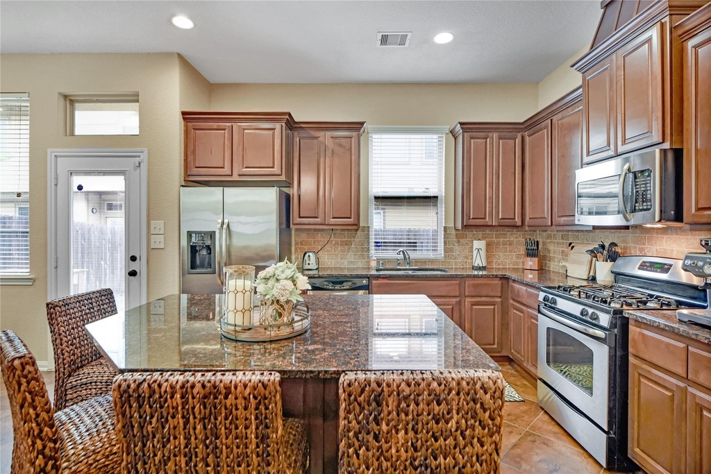21 Cheswood Manor Drive - Photo 12