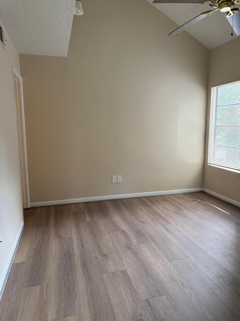 12900 Walden Road - Photo 26