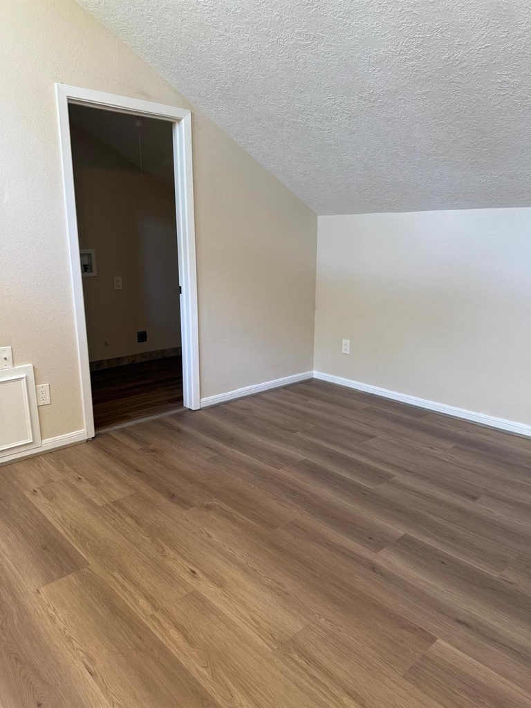 12900 Walden Road - Photo 13