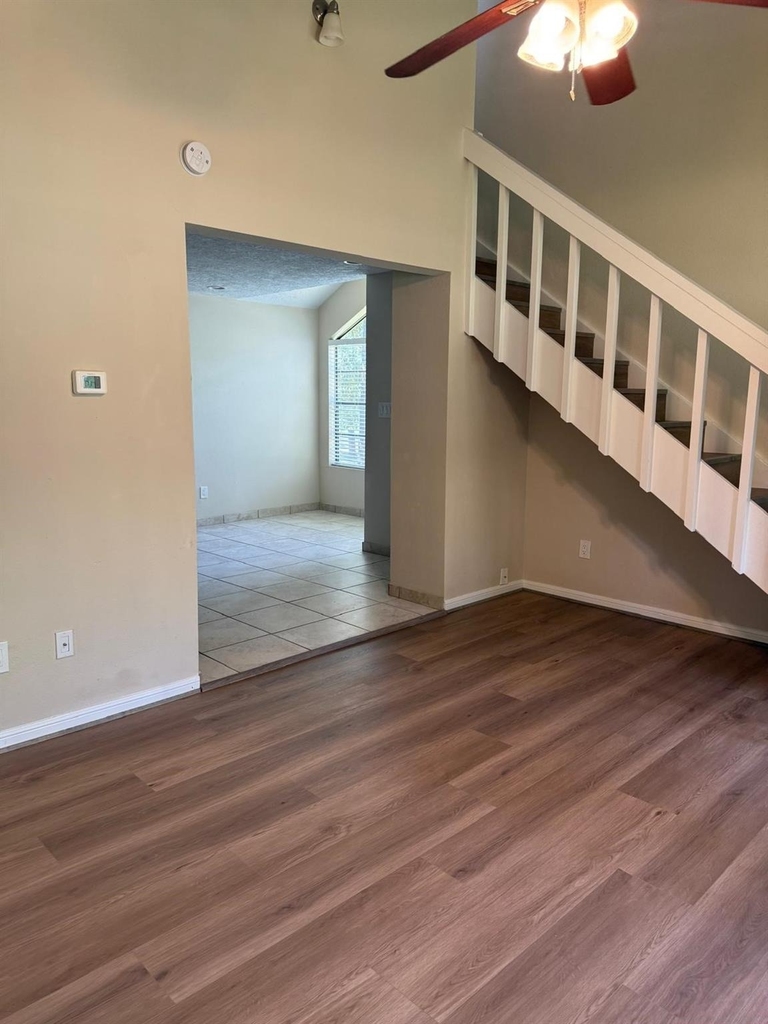 12900 Walden Road - Photo 4