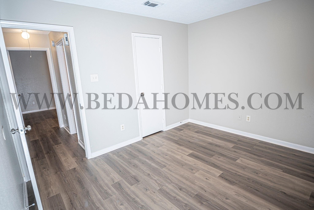 5365 Tallowwood Terrace - Photo 19