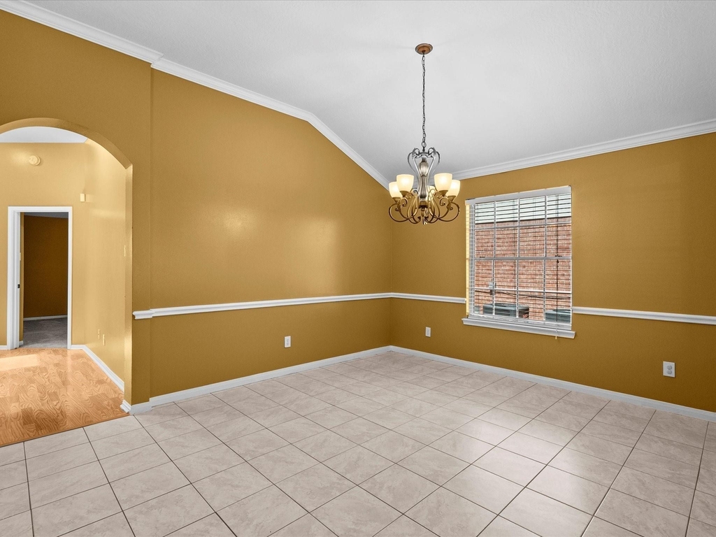 3014 Lonesome Ridge Court - Photo 6