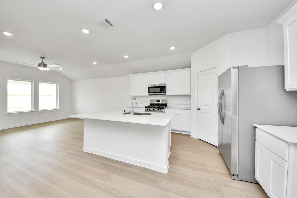 1238 Sandy Shore Ln - Photo 36