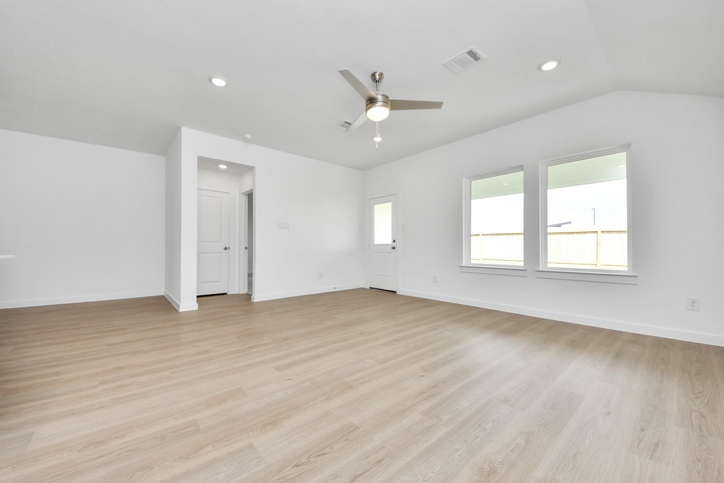1238 Sandy Shore Ln - Photo 14