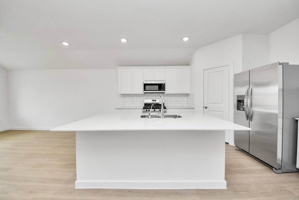 1238 Sandy Shore Ln - Photo 35