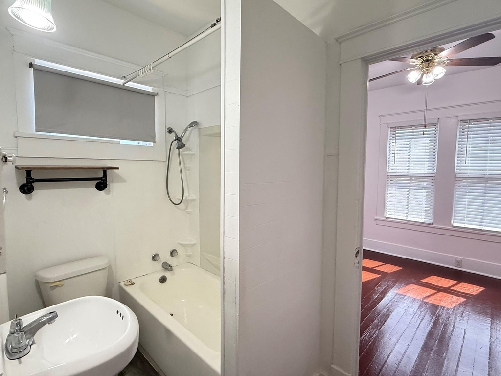1916 26th Street - Photo 17