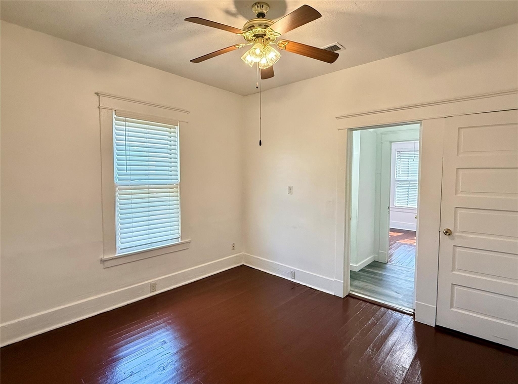 1916 26th Street - Photo 23