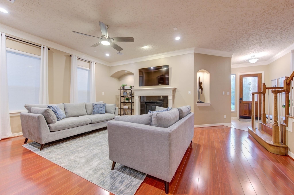 1147 Sopris Drive - Photo 2