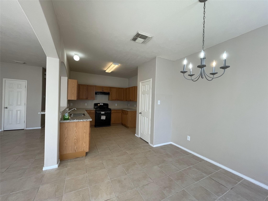 6119 Yorktown Meadow - Photo 1