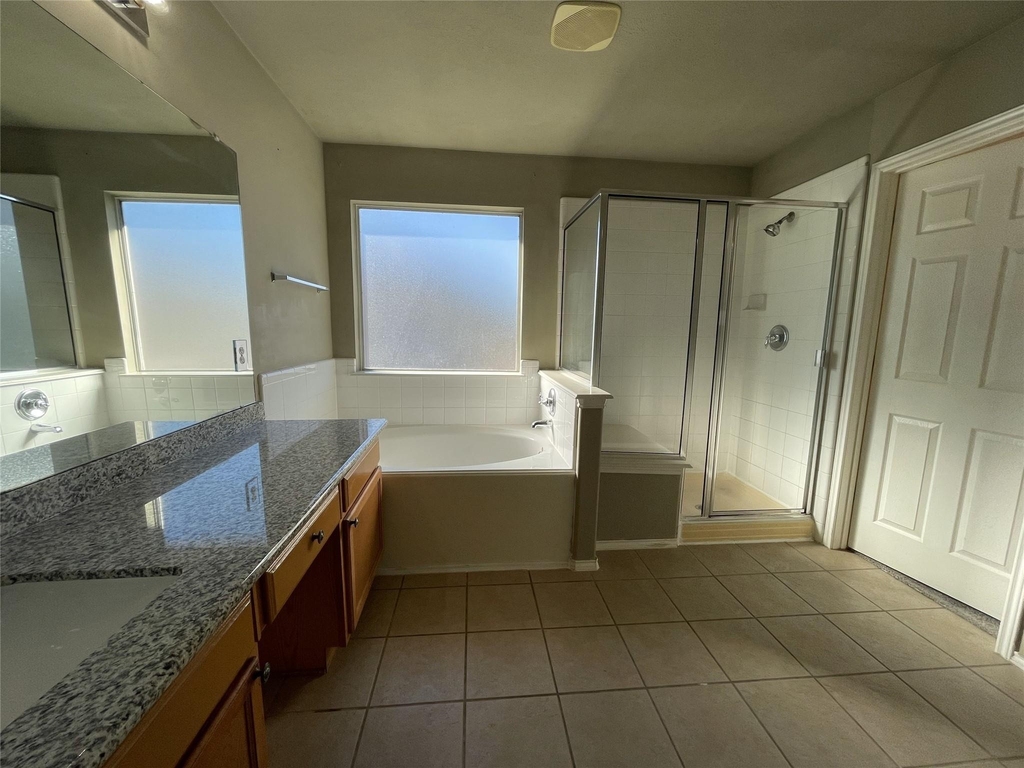 6119 Yorktown Meadow - Photo 11