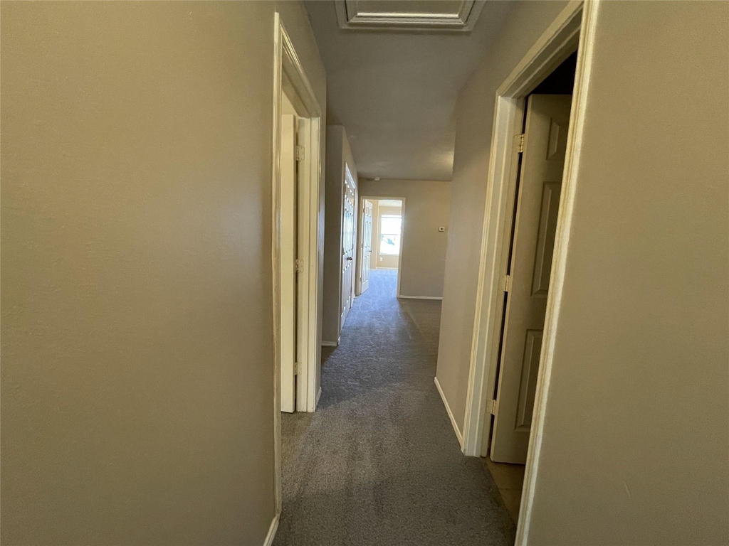 6119 Yorktown Meadow - Photo 8