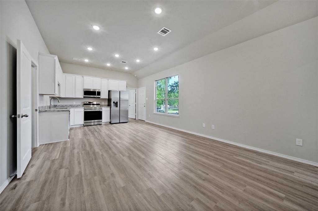1307 St Lawrence River Rd - Photo 8