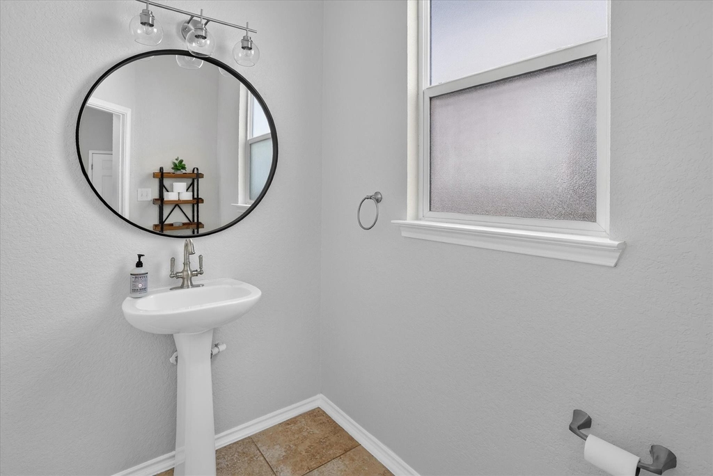 6913 Abbey Falls - Photo 5